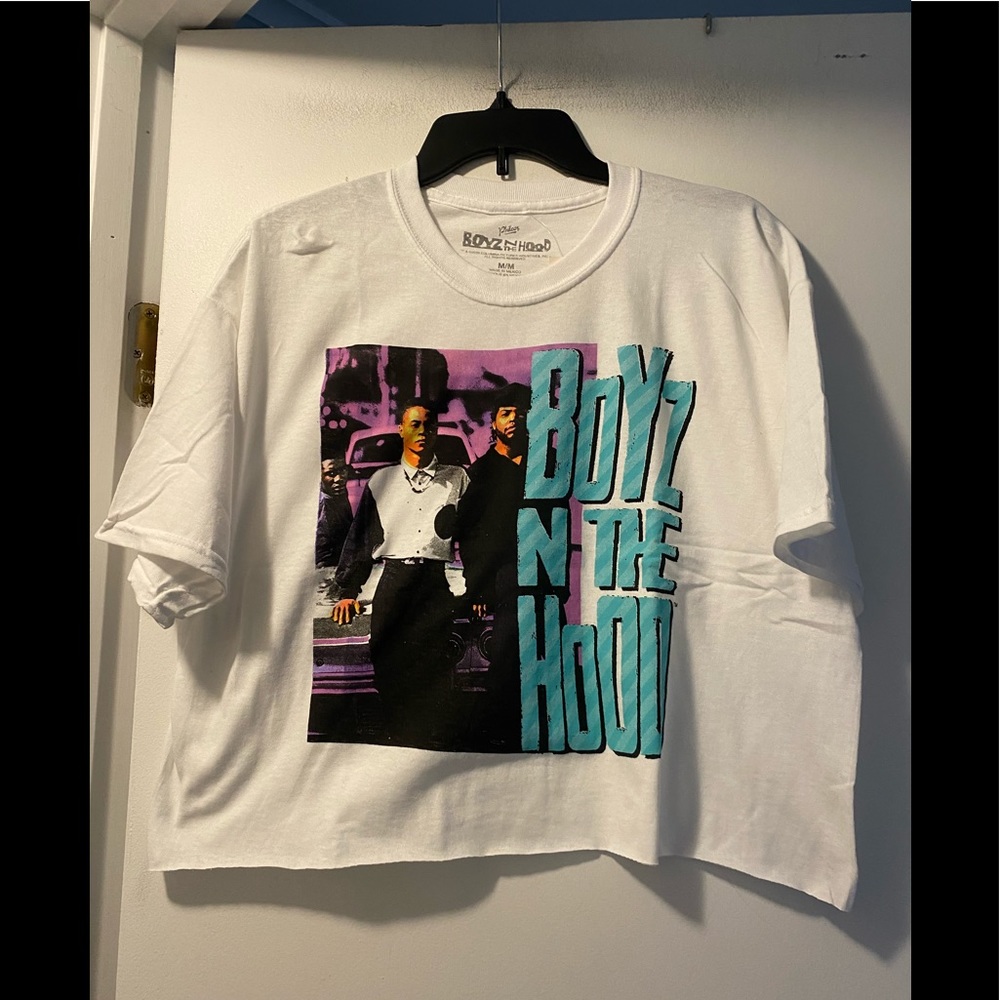 ⚫️🆕 Boyz N the Hood cropped tee medium